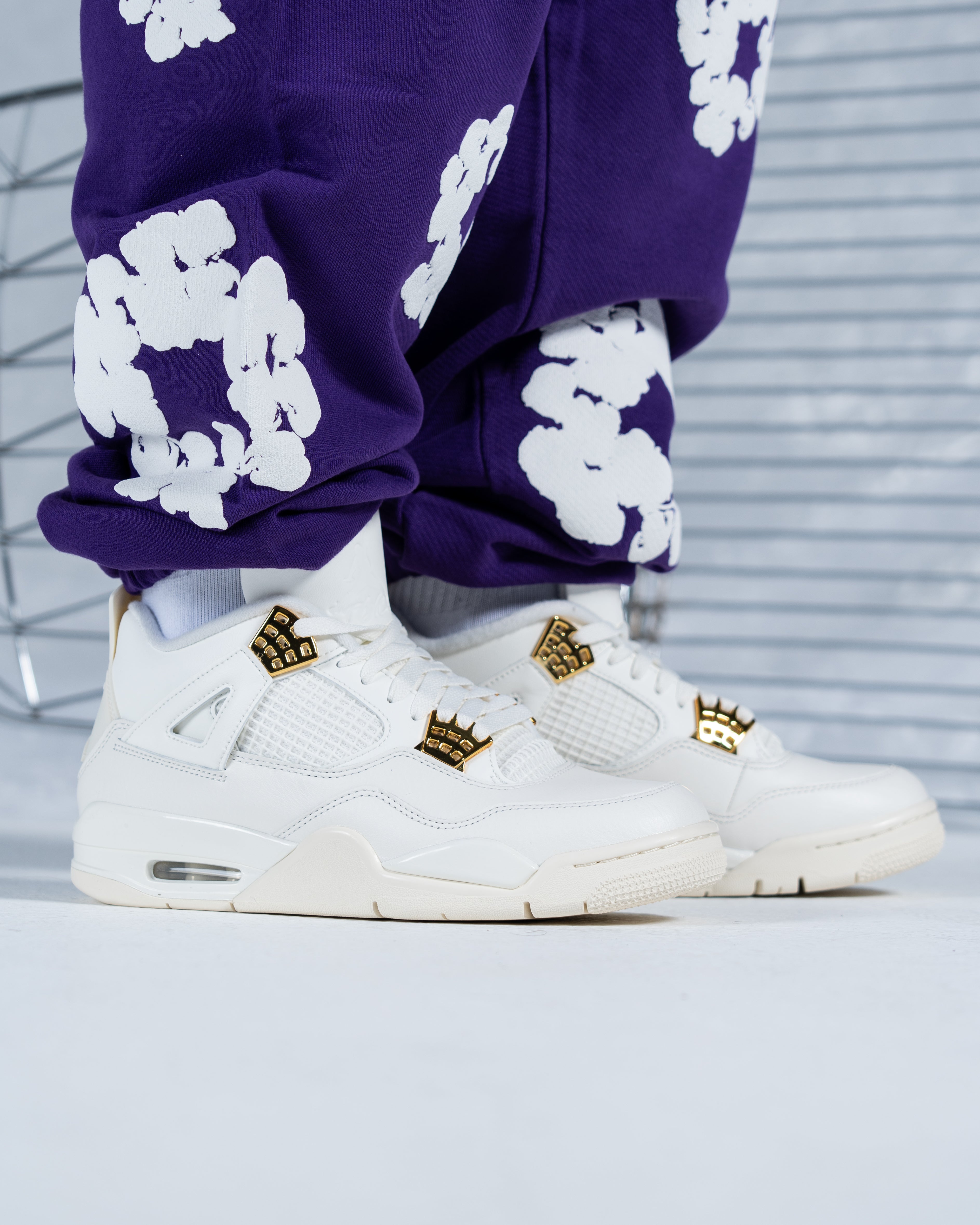 Air Jordan 4